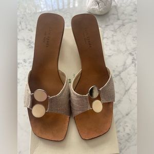 Kate Spade sandals wheat color and cream.  Missing a cream circular detail.